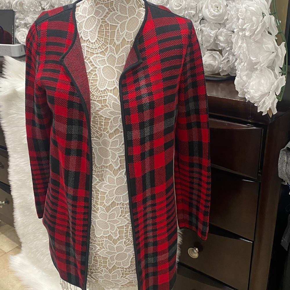 Talbots Women's Small Open Front Plaid Sweater Red Black Gray